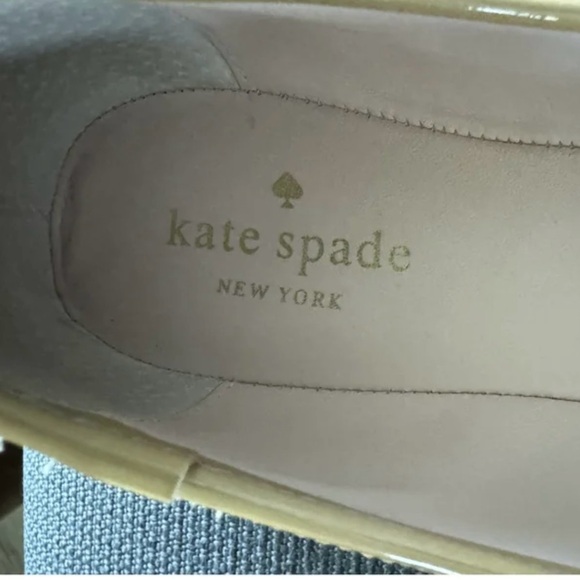 Kate Spade Willa ballet flat in size 10.5, camel color, patent leather. - Picture 5 of 8